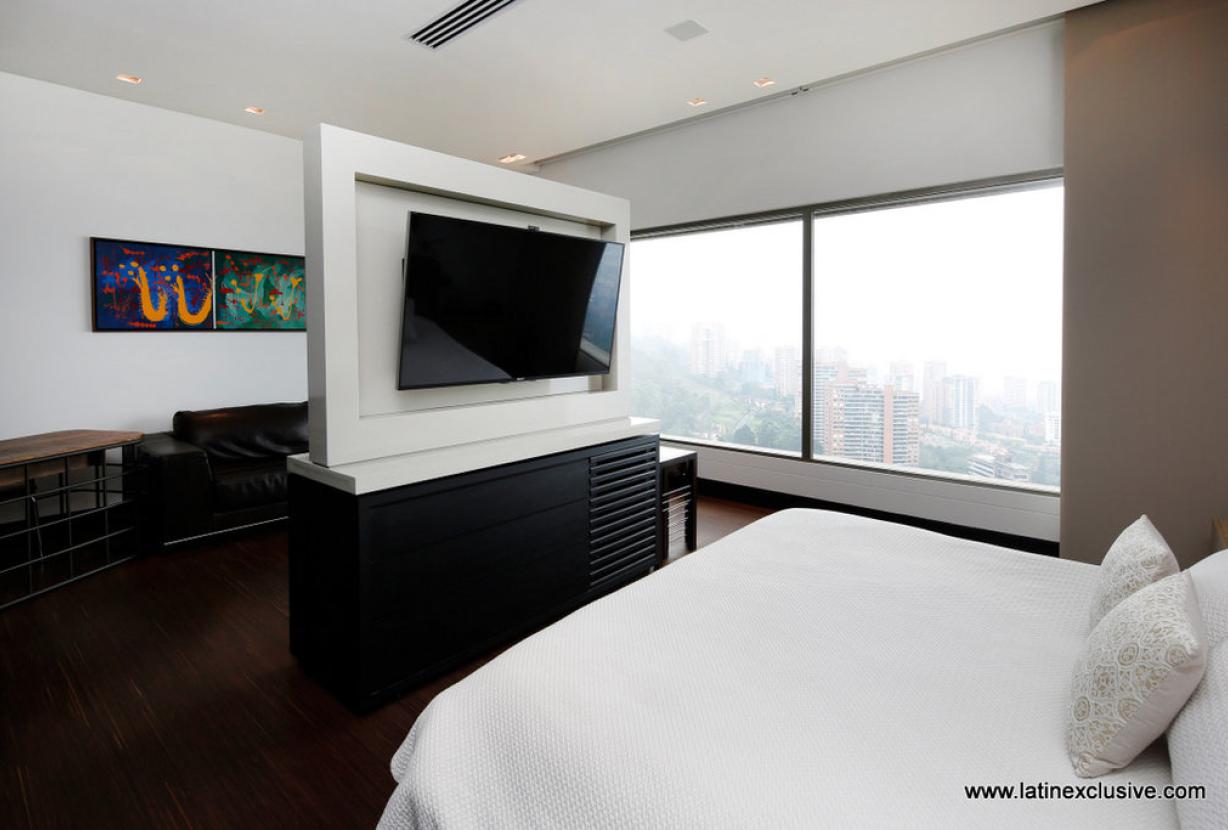 Med008 - Luxury penthouse with pool in Medellin