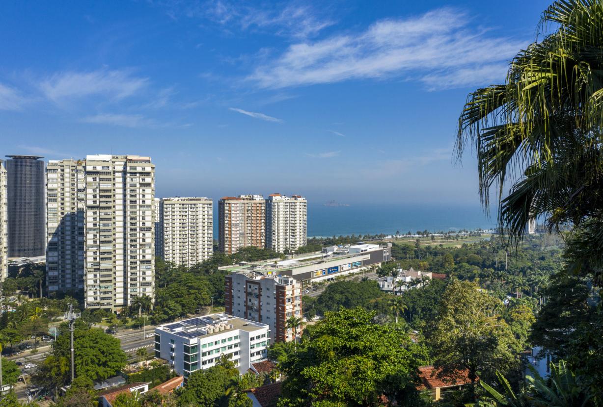 Rio103 - Beautiful renovated house with pool in Sao Conrado