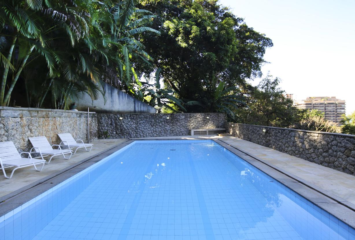 Rio120 - House in Sao Conrado for sale
