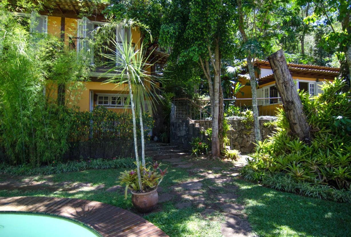 Pet002 - Albergue en Petropolis