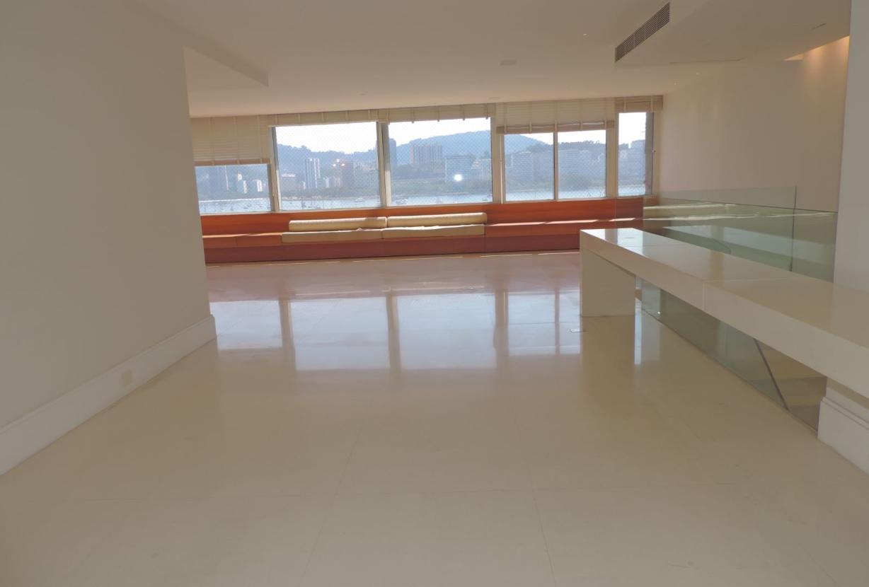 Rio618 - Apartamento na Urca