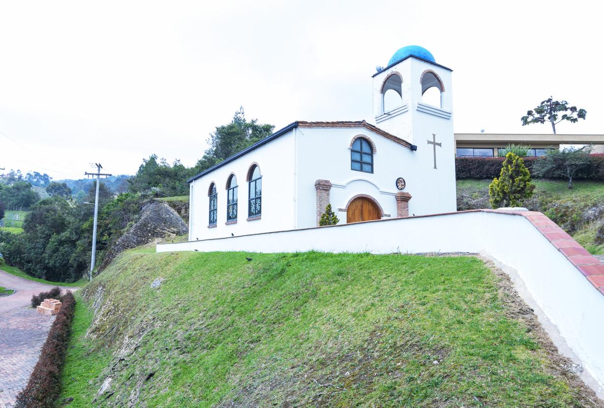 Bog026 - Beautiful country house in la Calera Bogotá