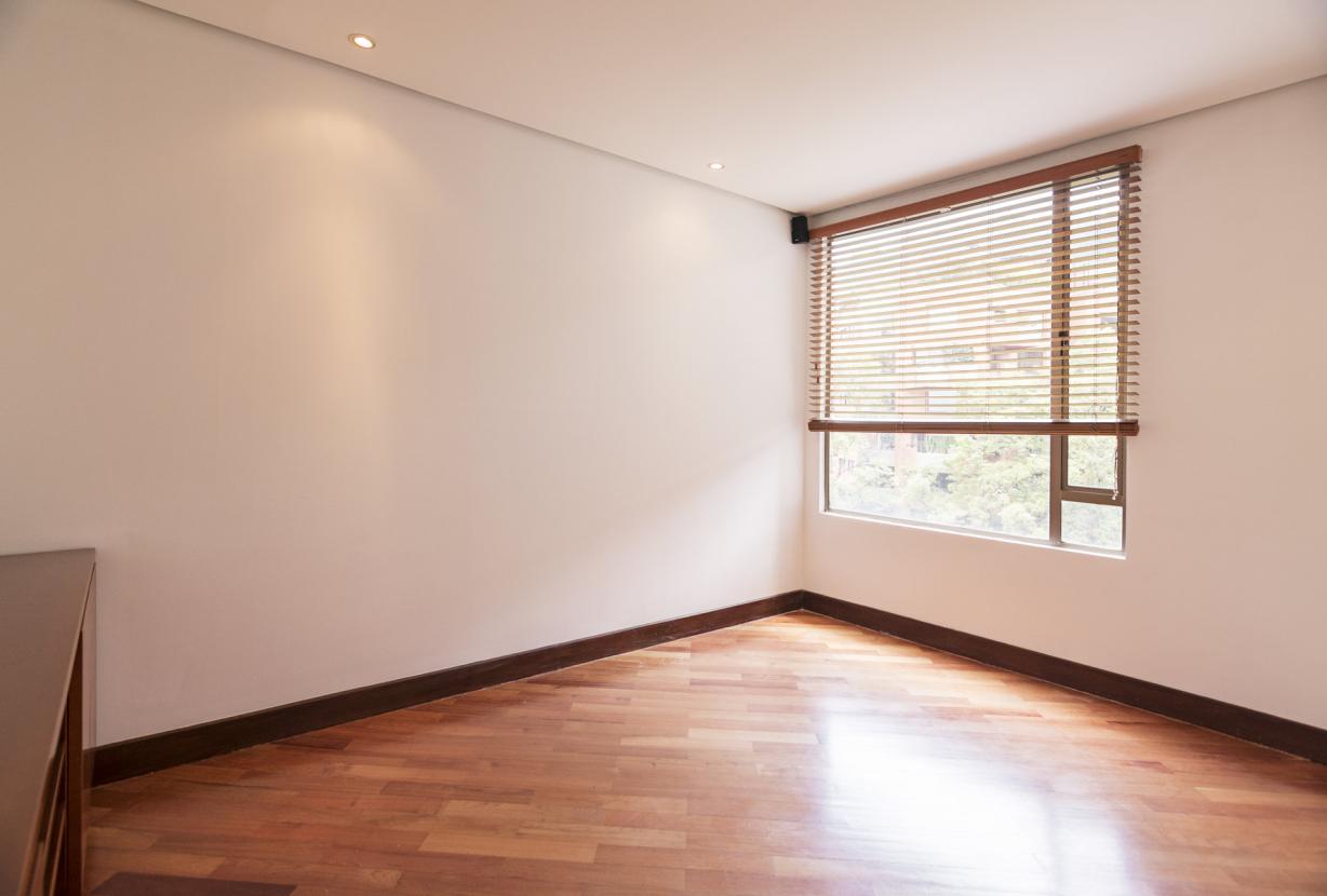 Bog095 - Three bedroom apartment in Rosales Bogotá