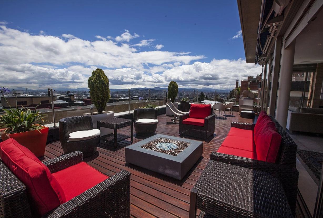 Bog221 - Lindo apartamento mobiliado com grande terraço