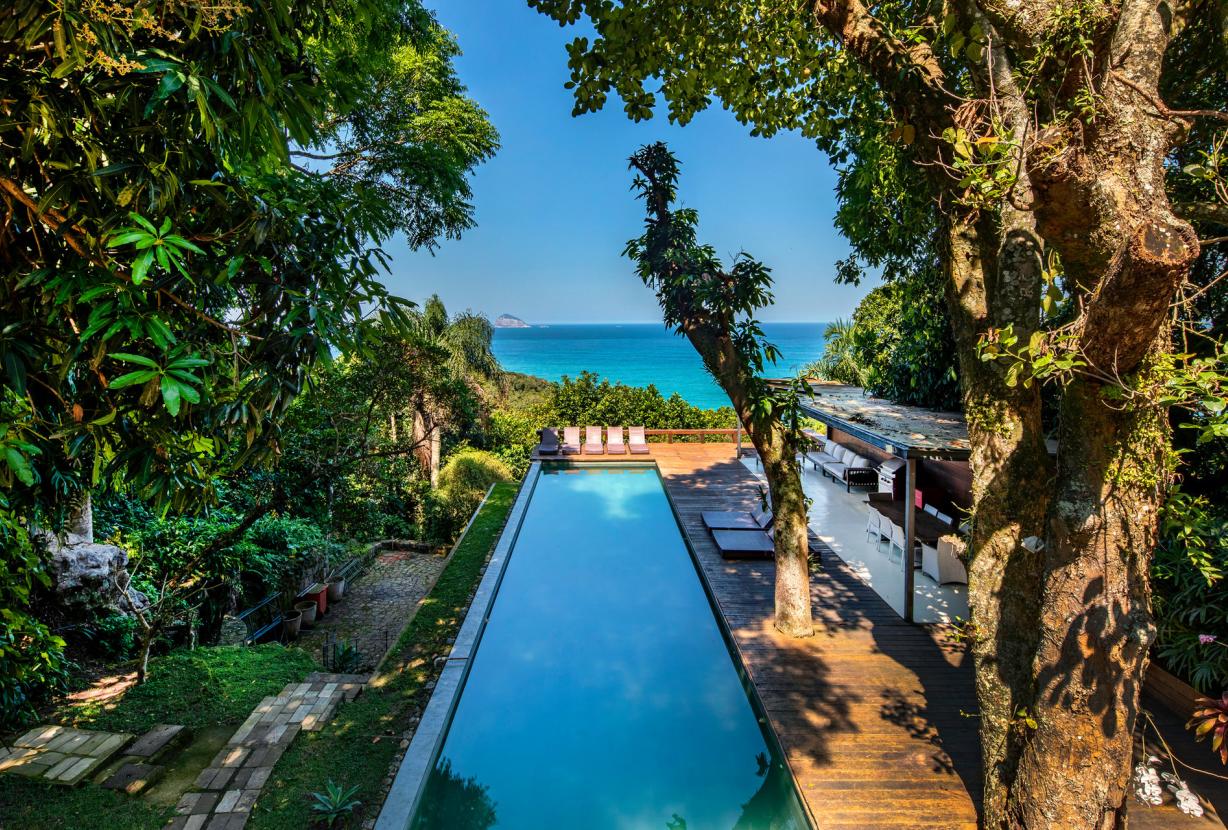 Rio002 - Villa de lujo con vista al mar y piscina en Joá