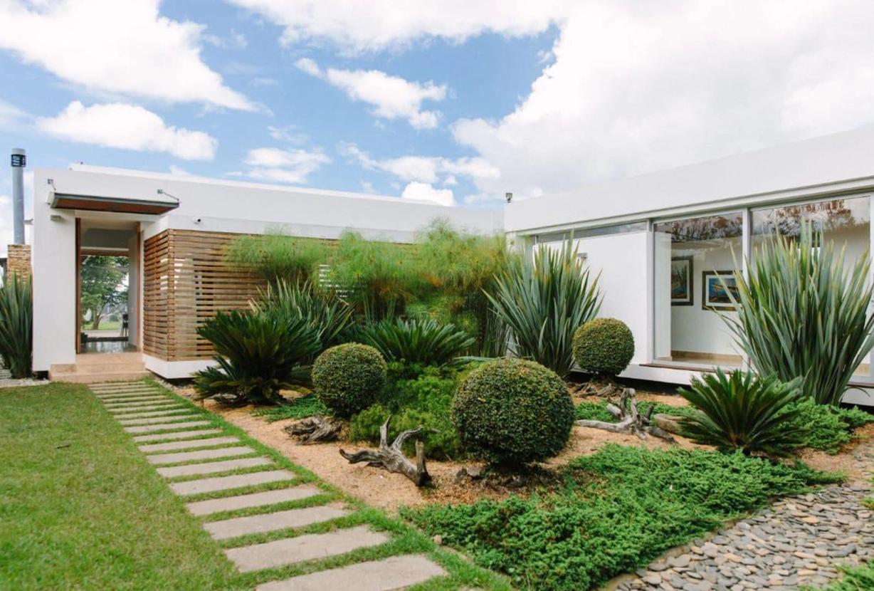 Med106 - Espetacular casa de campo com 6 quartos em Guatapé