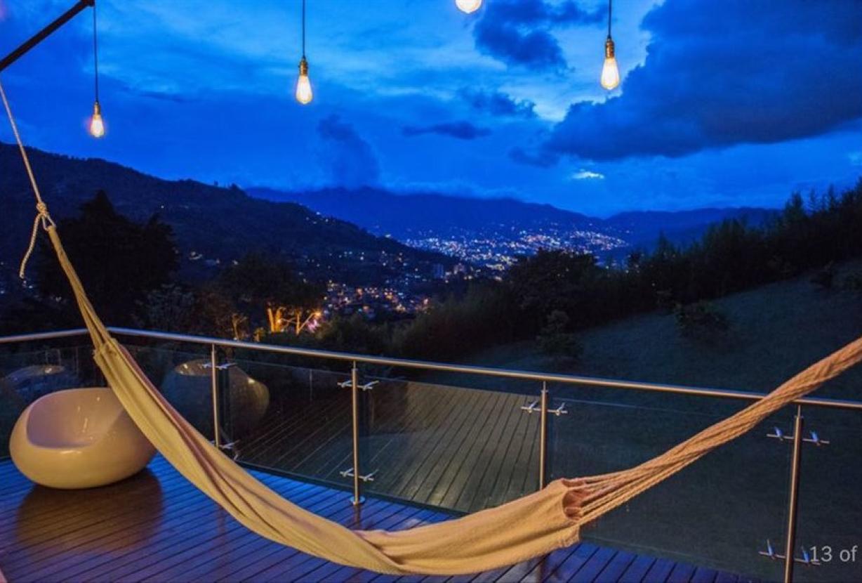 Med038 - Charming house with city view in Envigado