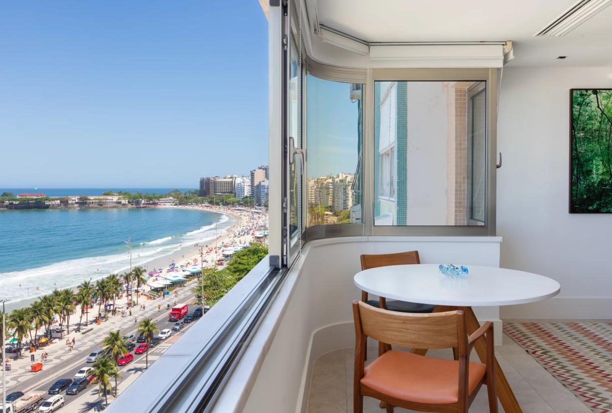 Rio038 - Design & Sea - Duplex contemporain de Paula Neder