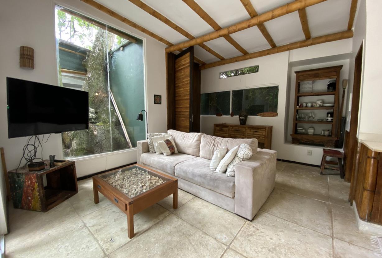Rio412 - Linda casa com jardins e piscina na Gávea