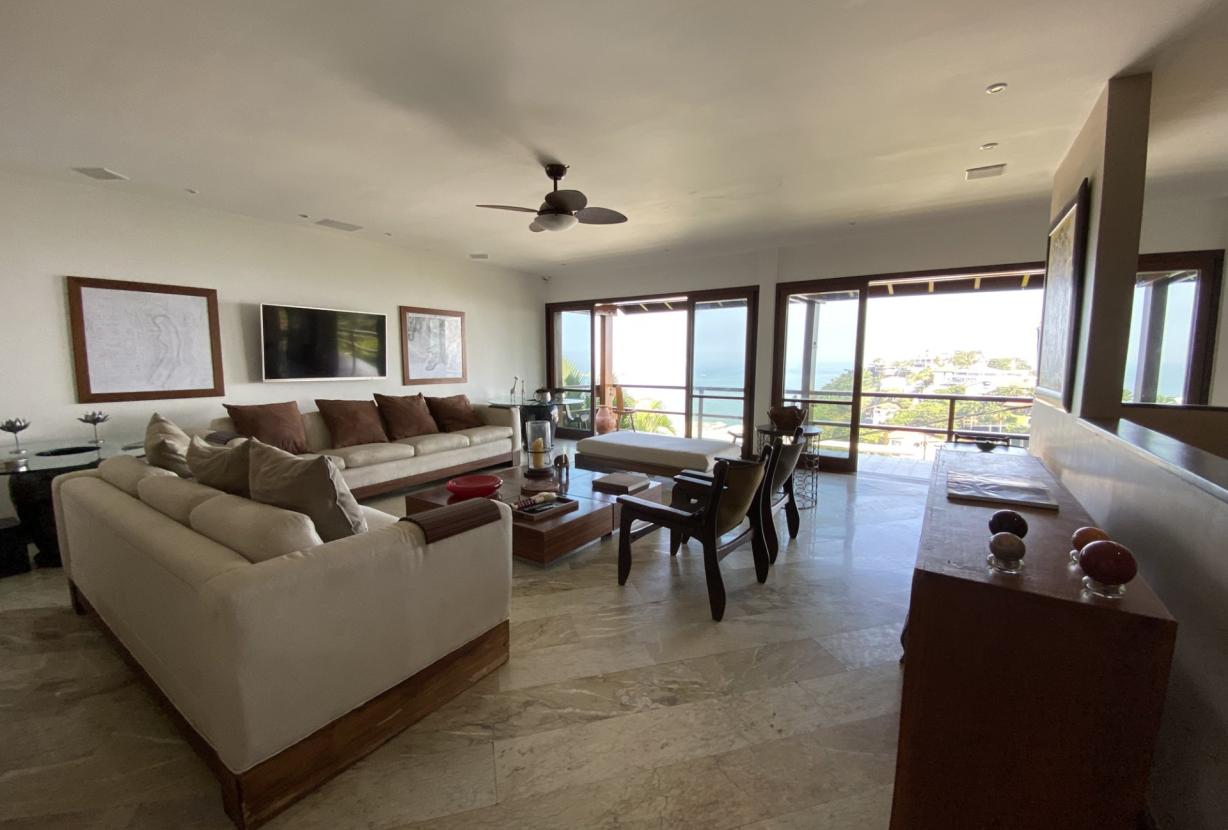 Rio357 - Charming villa with pool and 5 suites in Joá