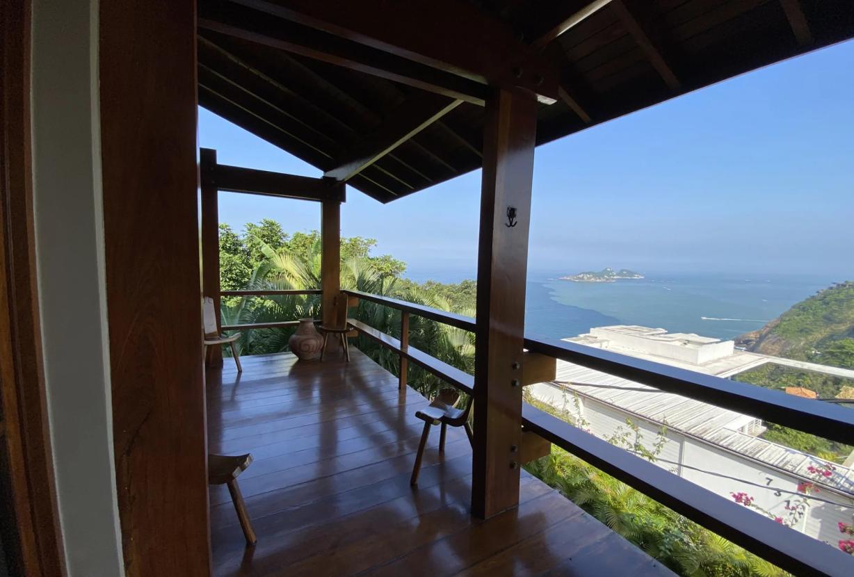 Rio357 - Charmosa villa com piscina e 5 suítes no Joá