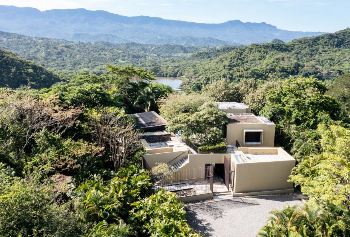 Anp016 - Stunning villa for sale in Mesa de Yeguas