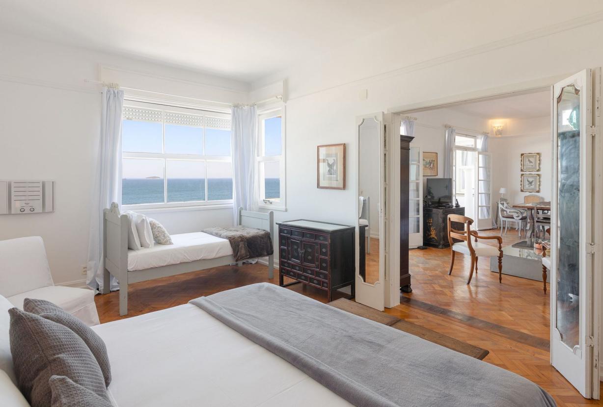 Rio122 - Bel appartement de 3 chambres avec vue sur la mer à Copacabana
