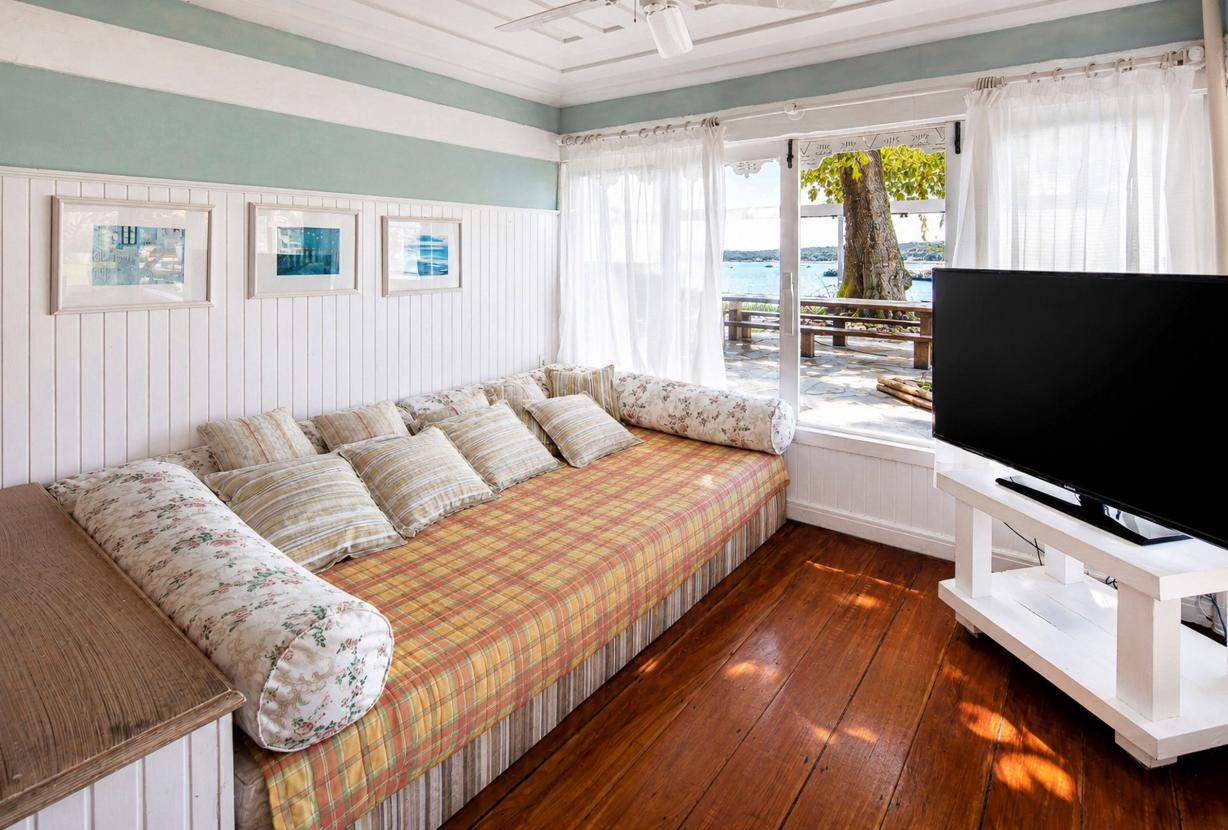 Buz005 - Beautiful mansion in front of the sea in Búzios