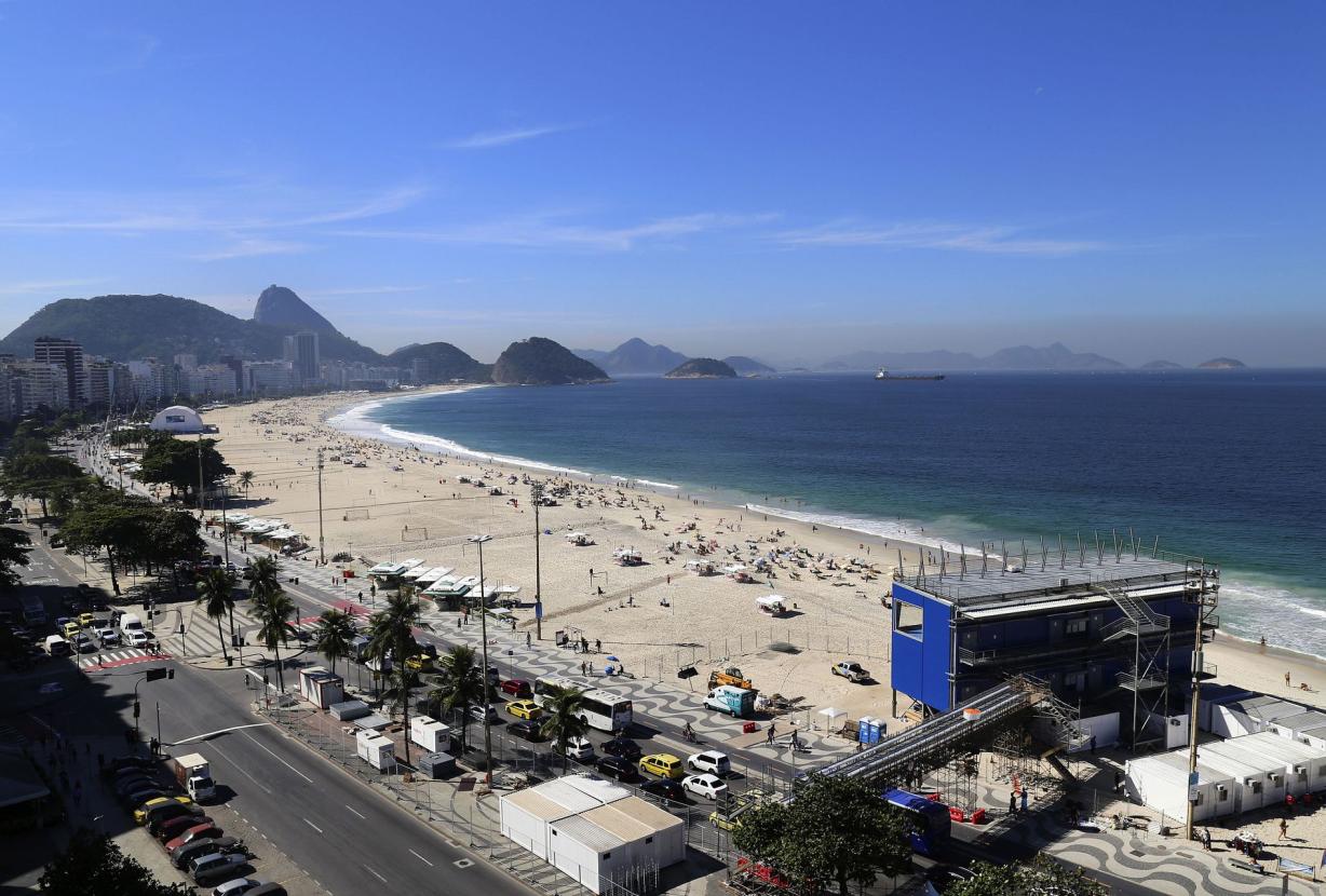 Rio038 - Luxuoso apartamento frente mar em Copacabana