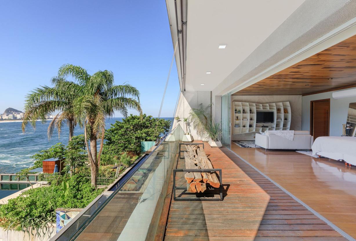 Rio006 - Villa de 4 suites avec vue mer à Leblon