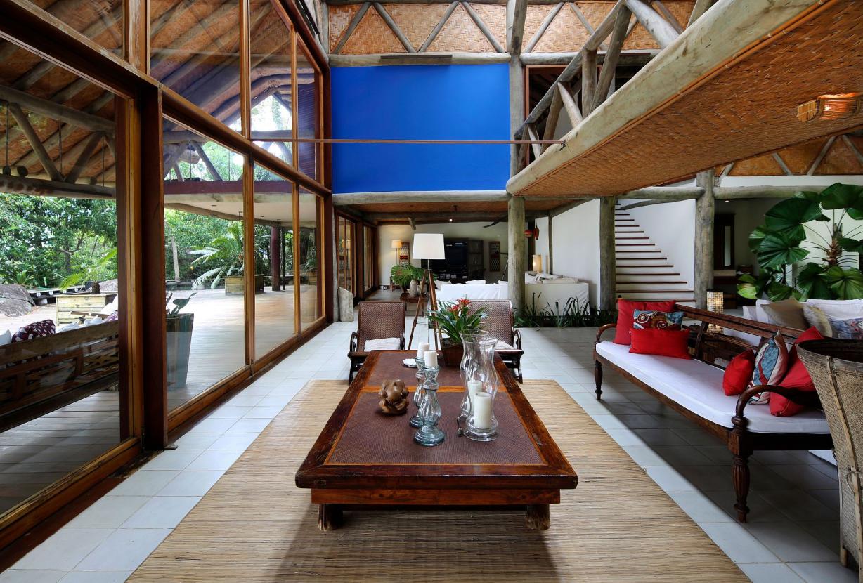 Pty003 - Paradisiac house with 7 bedrooms in Paraty