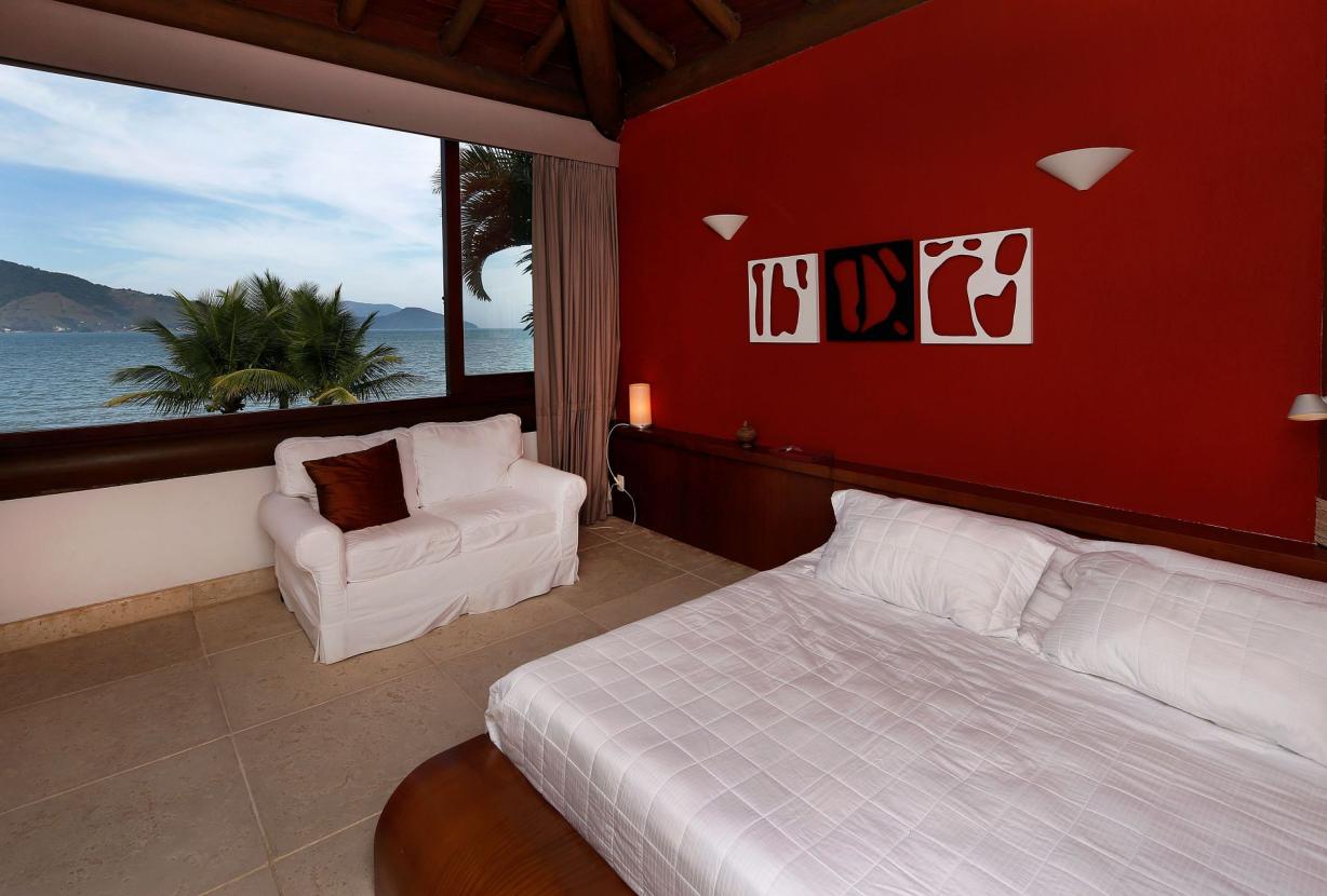 Ang027 - Casa de luxo em frente ao mar em Angra dos Reis
