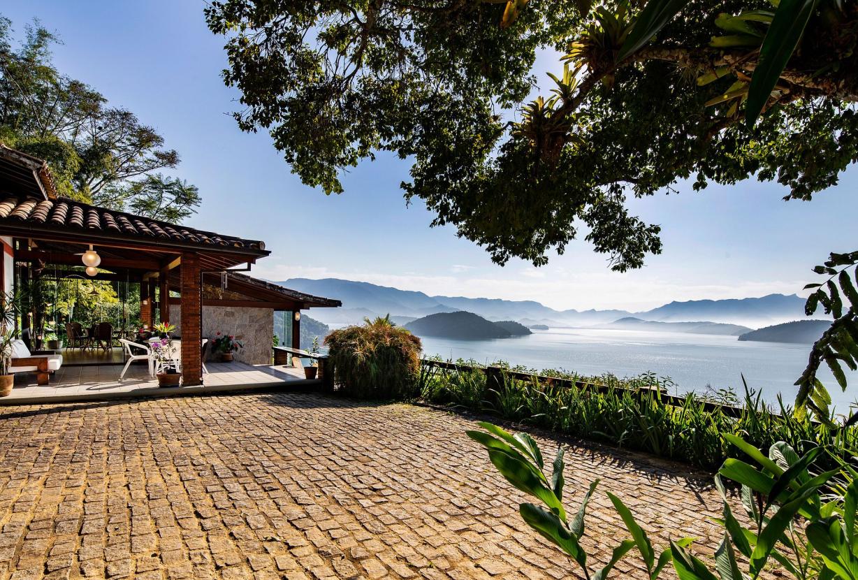 Ang034 - Belle villa de 4 chambres à Angra dos Reis