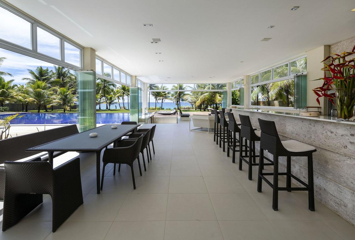 Bah450 - Luxurious mansion near the beach in Camaçari