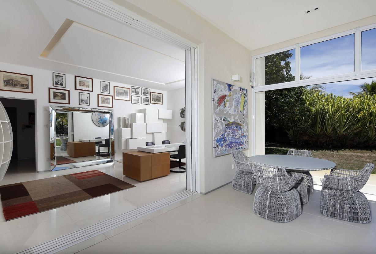 Bah450 - Luxurious mansion near the beach in Camaçari