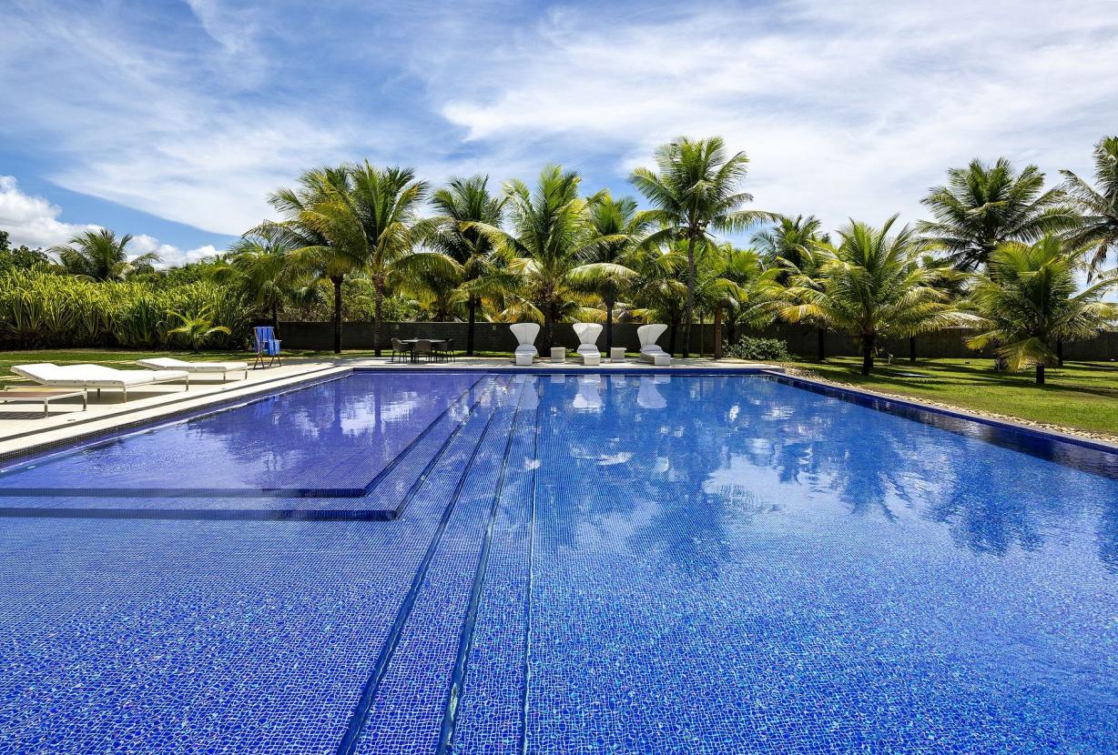 Bah450 - Luxurious mansion near the beach in Camaçari