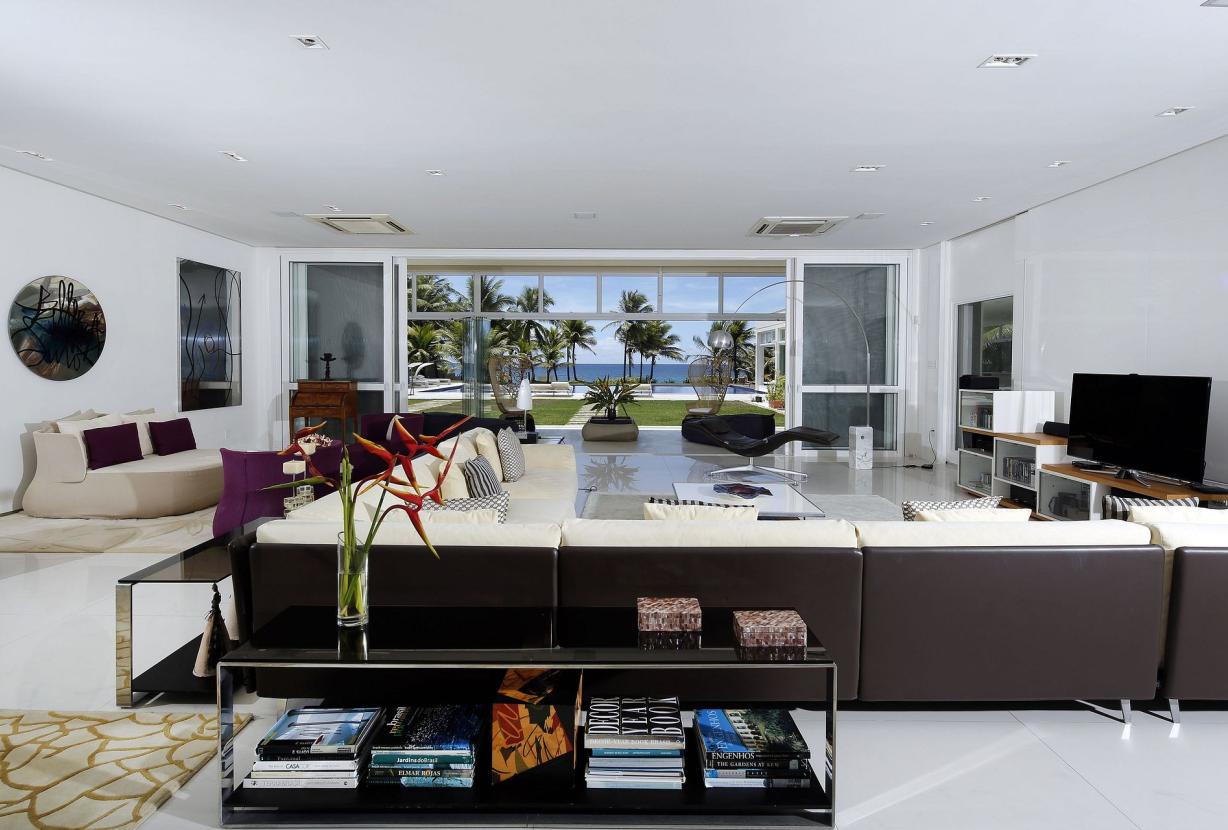 Bah450 - Luxurious mansion near the beach in Camaçari