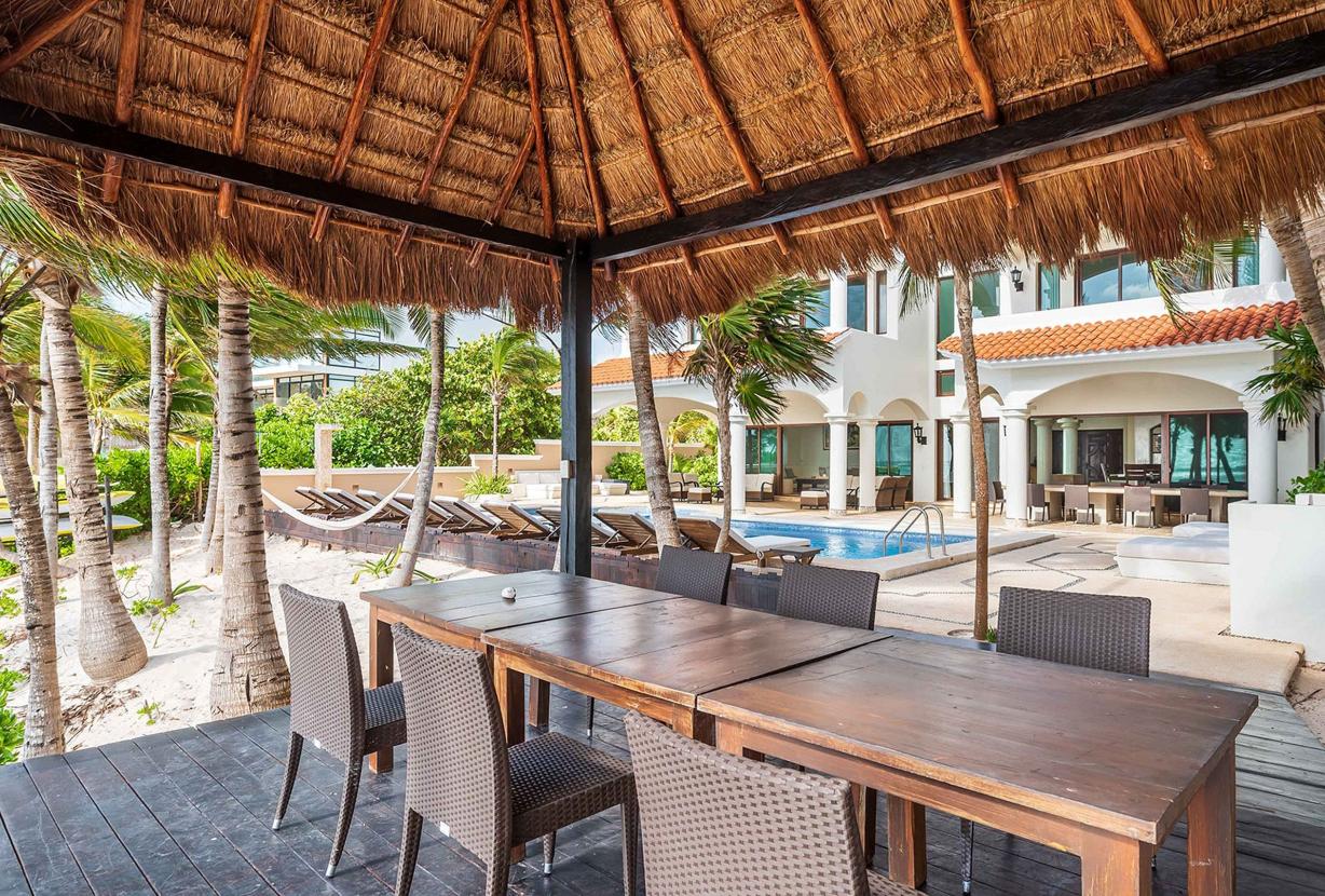 Tul004 - Luxuosa vila frente mar com piscina em Tulum
