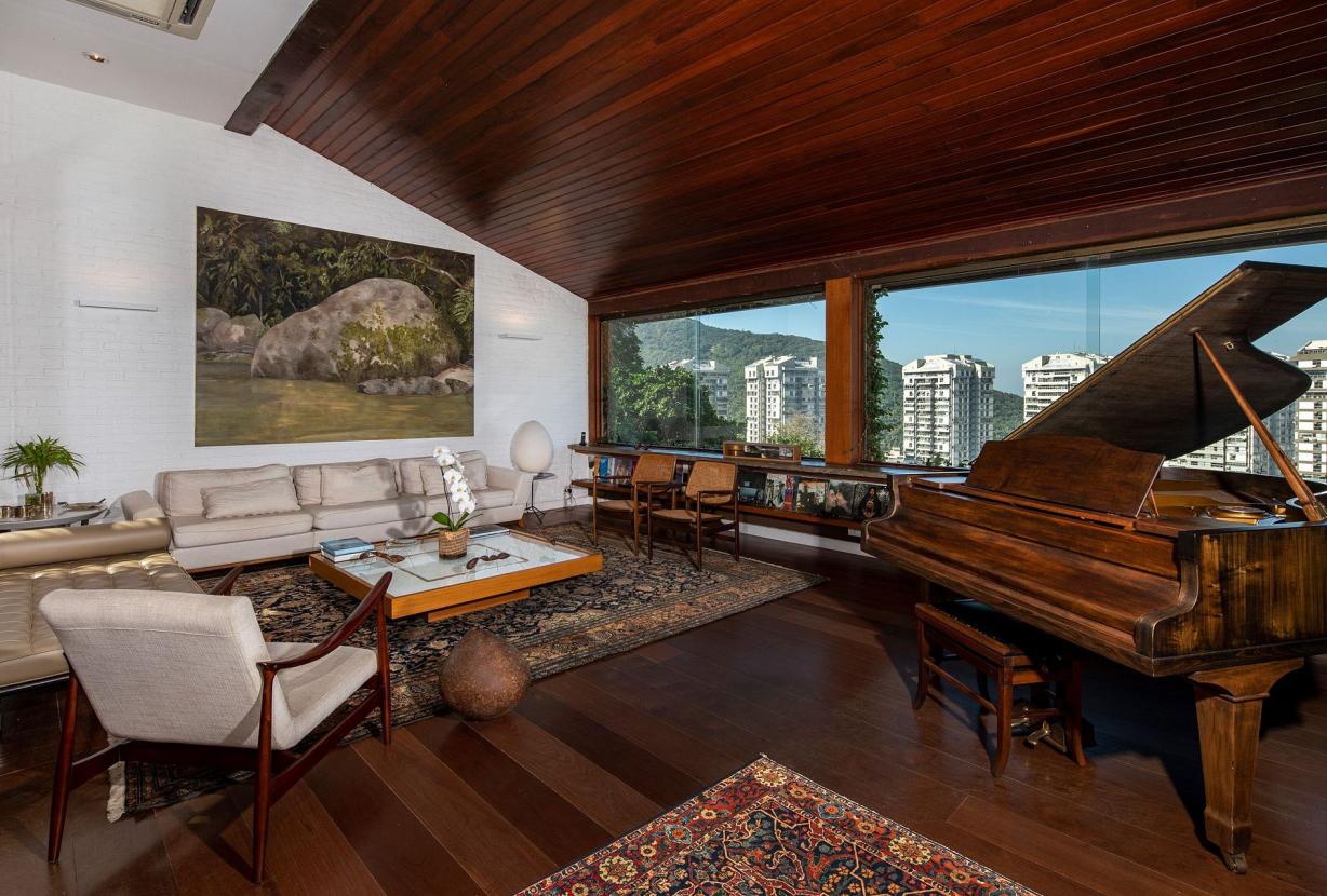 Rio103 - Lujosa villa de 6 dormitorios con piscina con espléndida vista al mar.