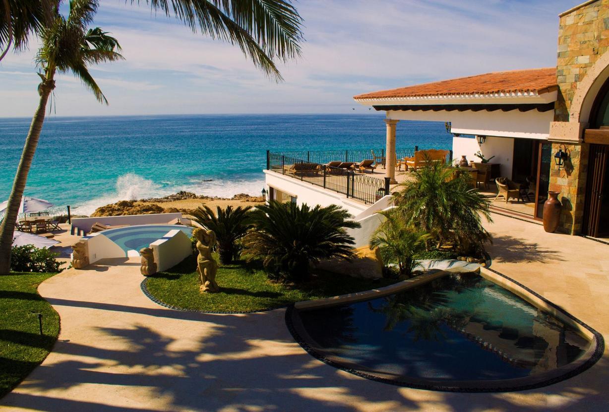 Cab004 - Luxurious sea front villa in Los Cabos