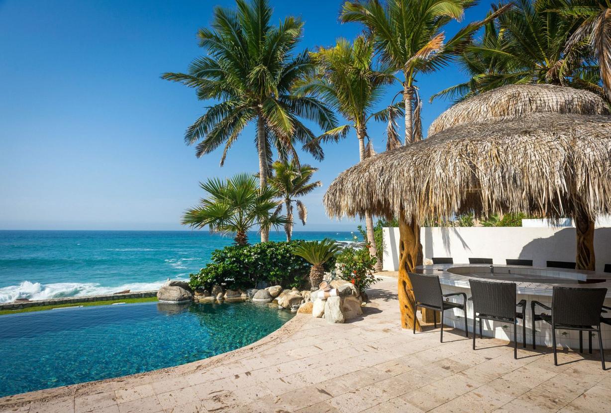 Cab007 - Beautiful 5 bedroom oceanfront villa in Los Cabos