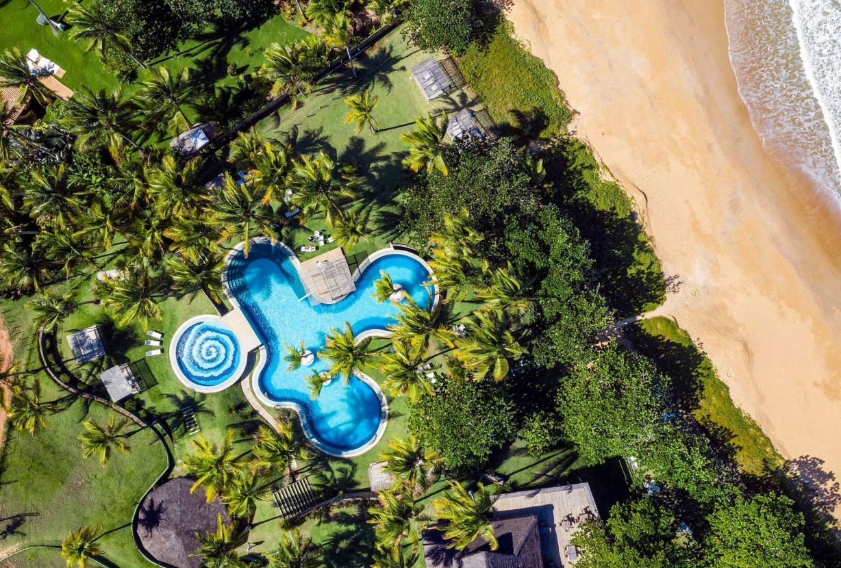 Bah234 - Villa paradisíaca em condomínio na Praia do Espelho