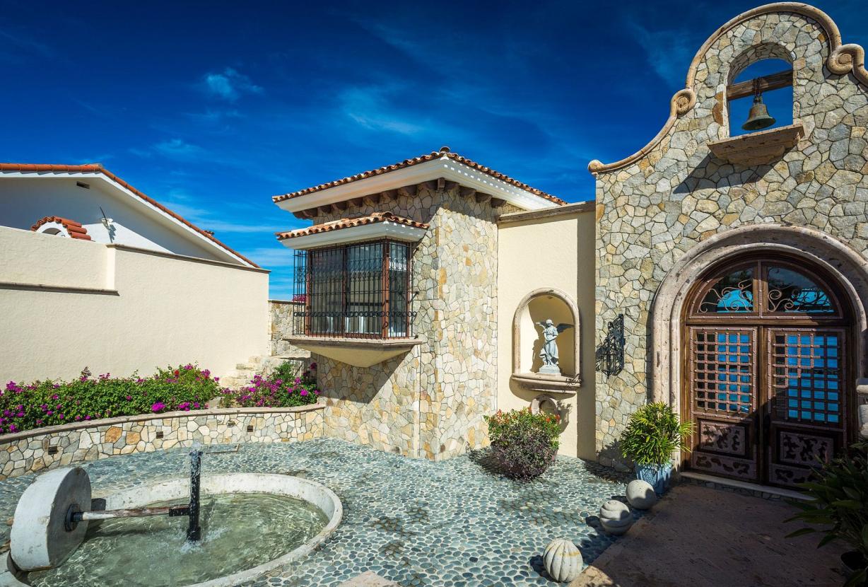 Cab008 - Lujosa villa con vista al mar en Los Cabos