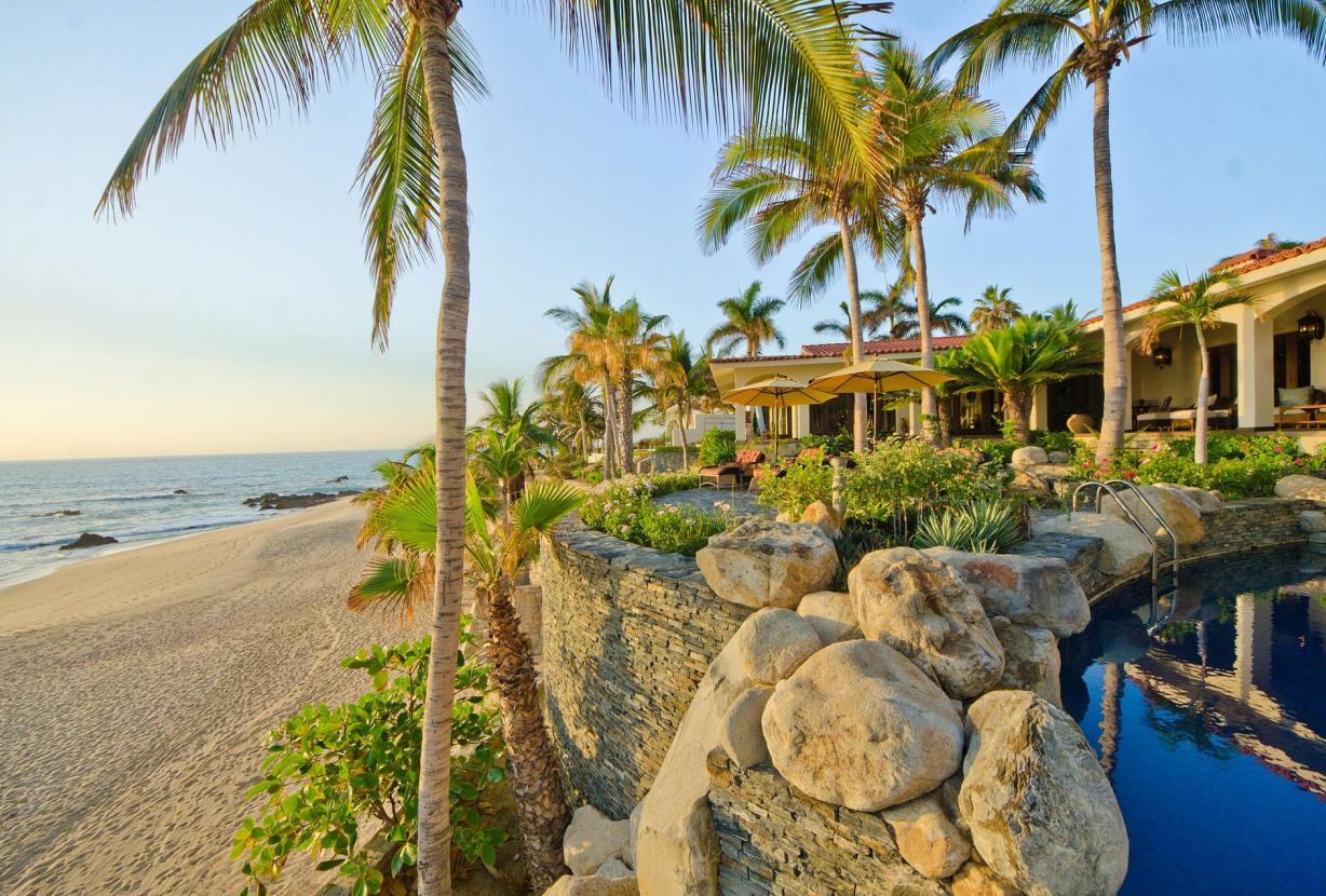 Cab011 - Sea front villa with infinity pool in Los Cabos