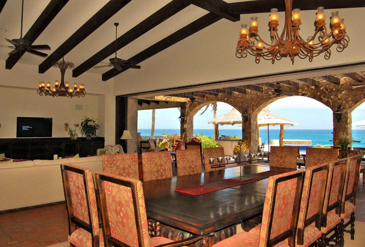 Cab025 - Splendid luxury sea front villa in Los Cabos