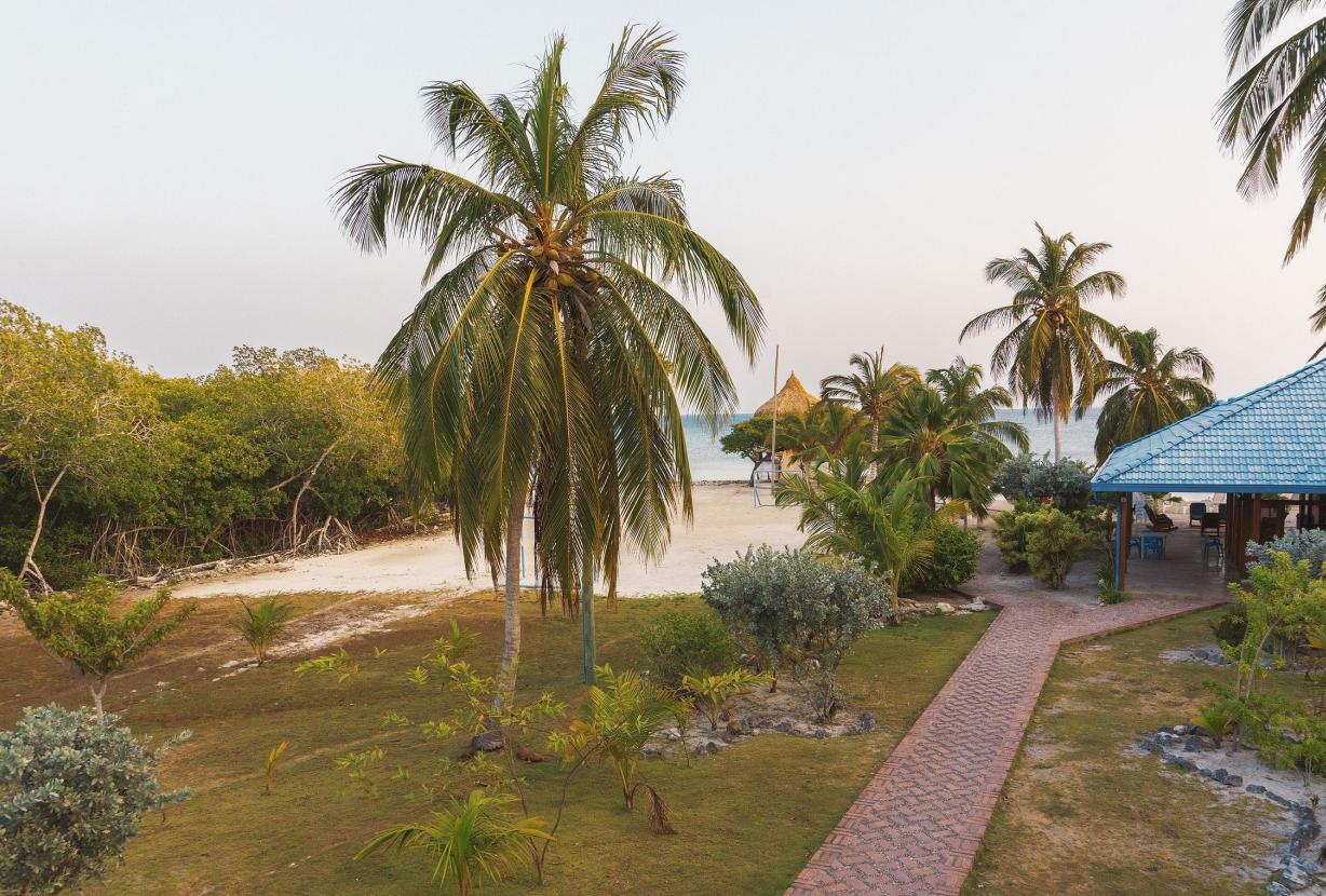 Car001 - Villa de plage avec piscine sur l'île de Tintipan