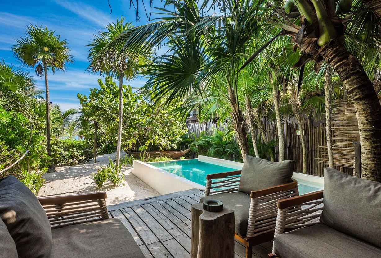 Tul024 - House on the sand with pool in Tulum