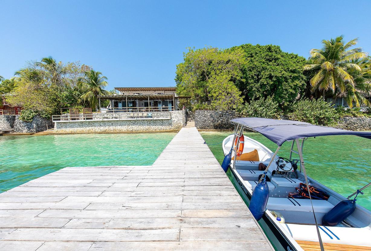 Car055 - Bela casa de praia em Islas del Rosario