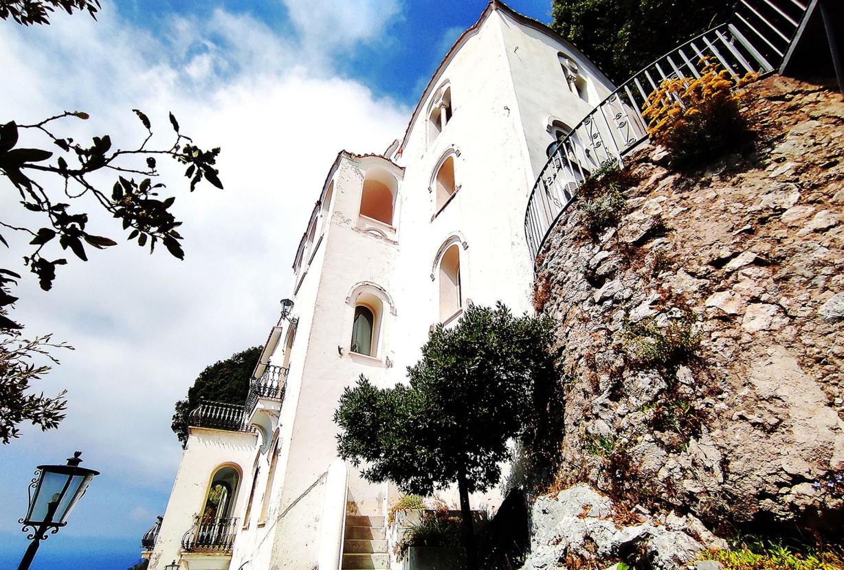 Cam001 - Villa on the Amalfi Coast, Campania