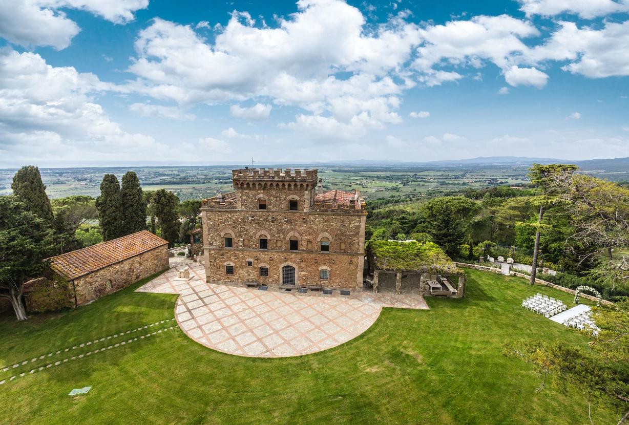 Tus001 - Château unique en Toscane