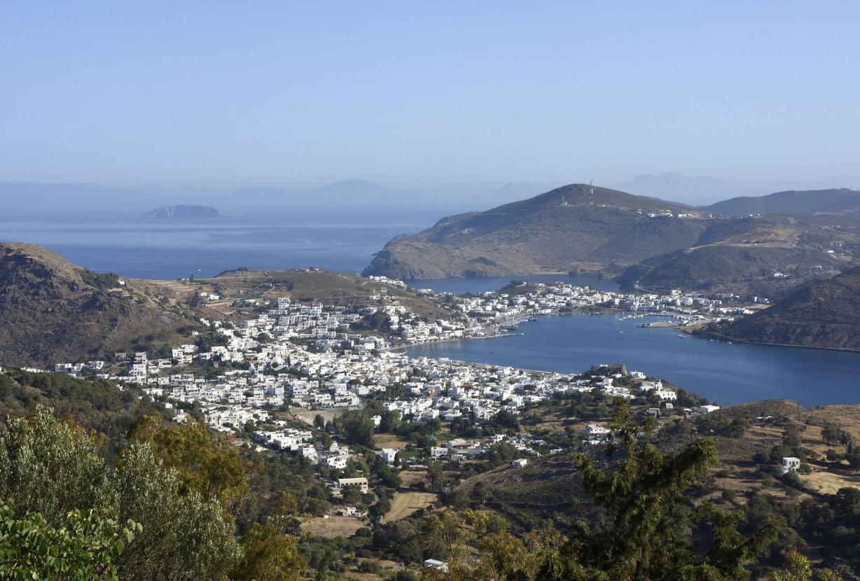 Cyc061 - Villa from an 18th-century estate in Patmos