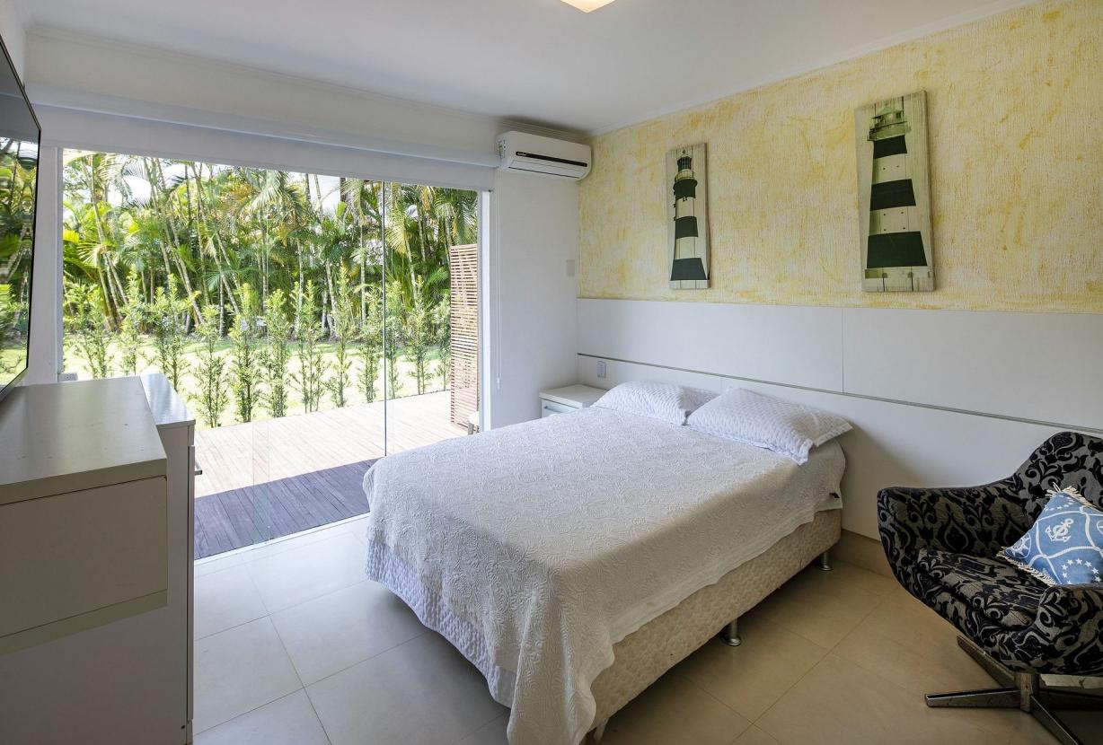 Ang010 - Hermosa casa en Porto Frade