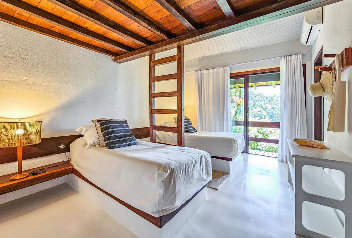 Ang025 - Villa en Ilha Comprida en Angra