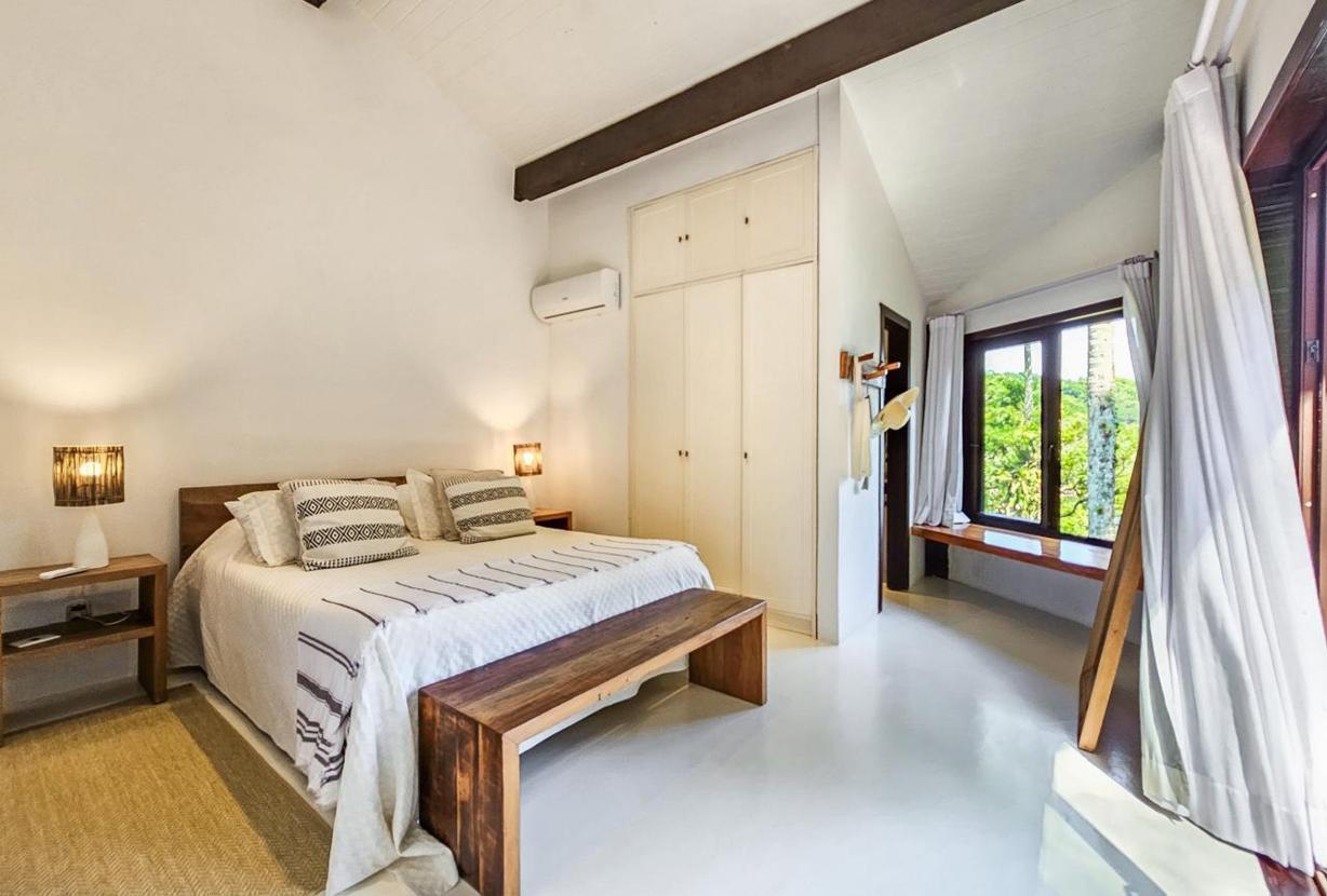Ang025 - Villa sur Ilha Comprida à Angra