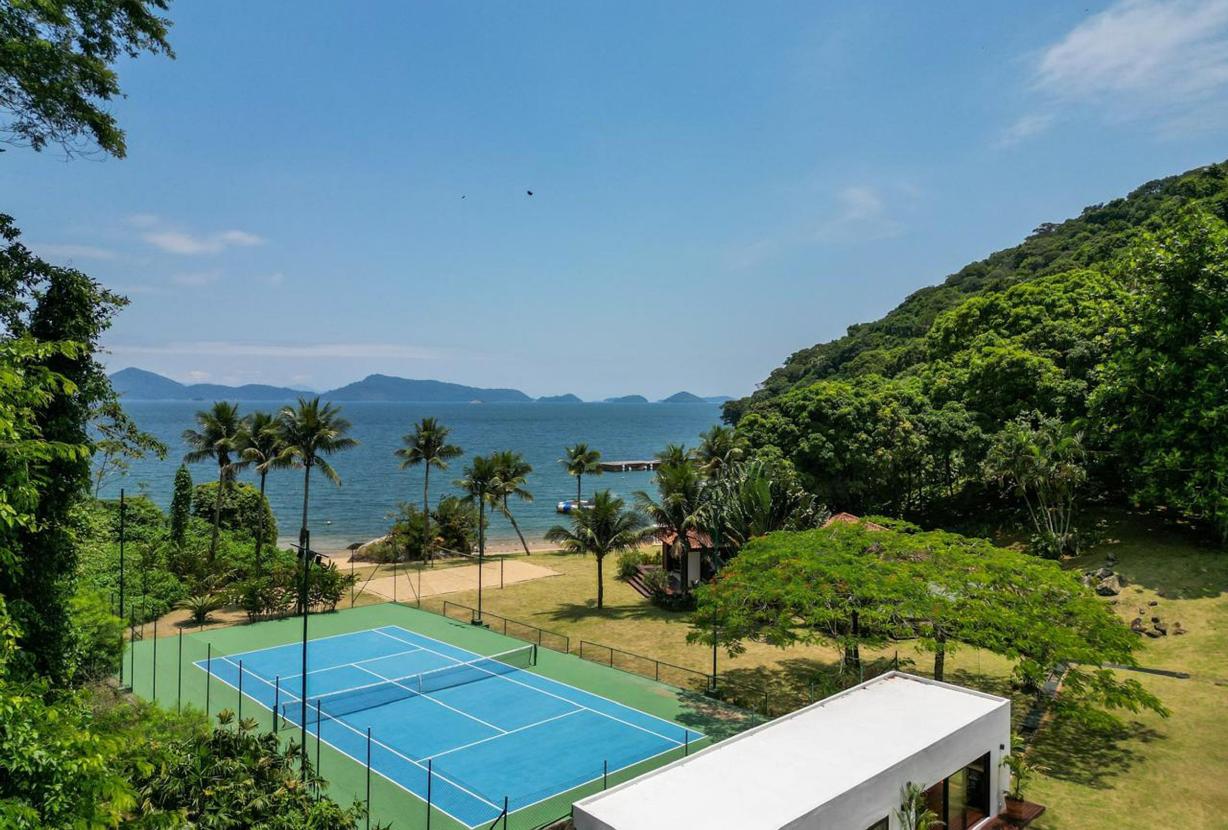 Ang025 - Villa sur Ilha Comprida à Angra