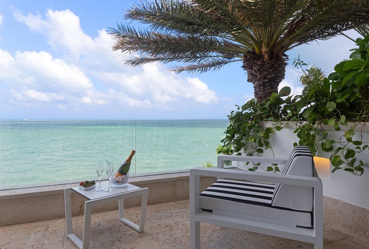 Can002 - Villa privada frente al mar en Cancún