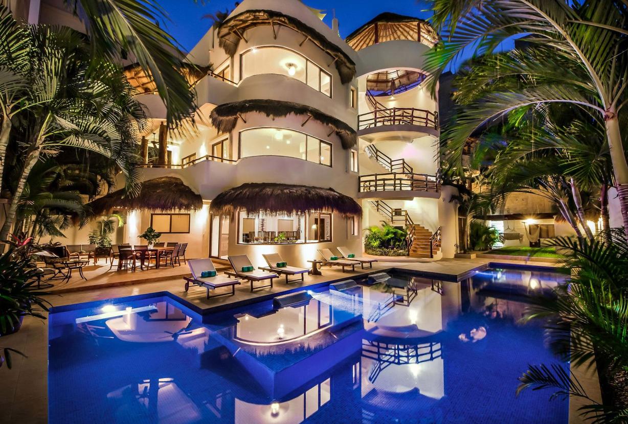 Pcr009 - Lujosa casa triplex en Playa de Carmen