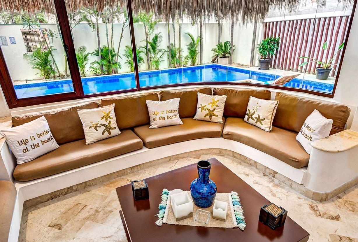 Pcr009 - Luxurious triplex villa in Playa de Carmen