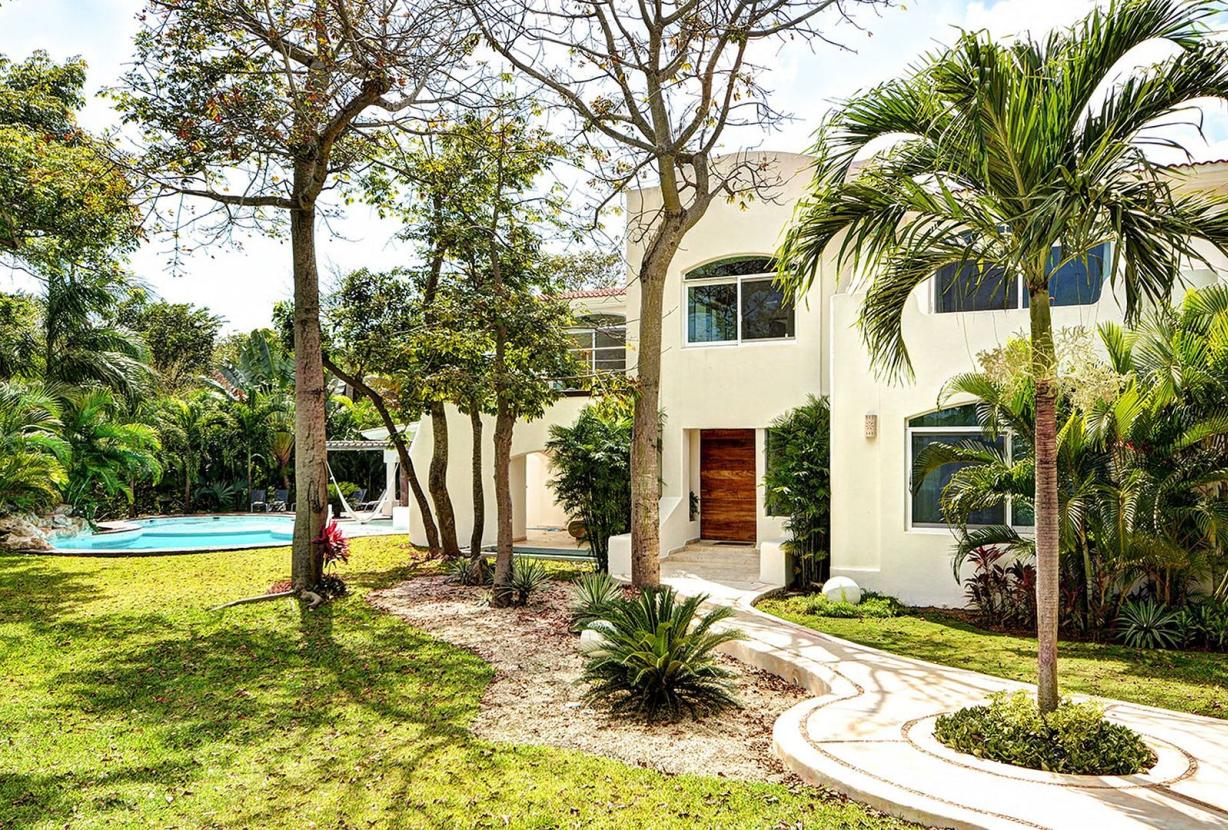 Pcr010 - Magnífica casa tropical con piscina en Playa del Carmen