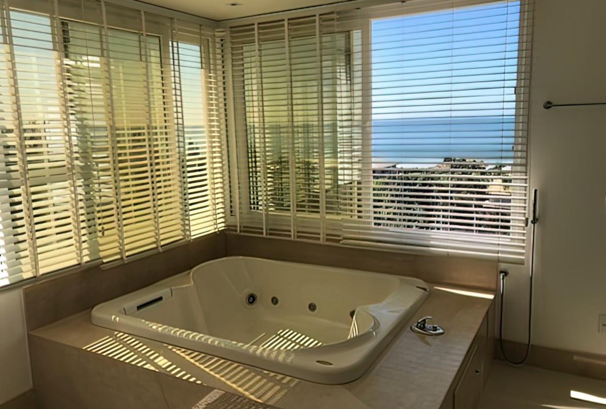 Flo100 - Luxury mansion in Praia Brava, Florianópolis